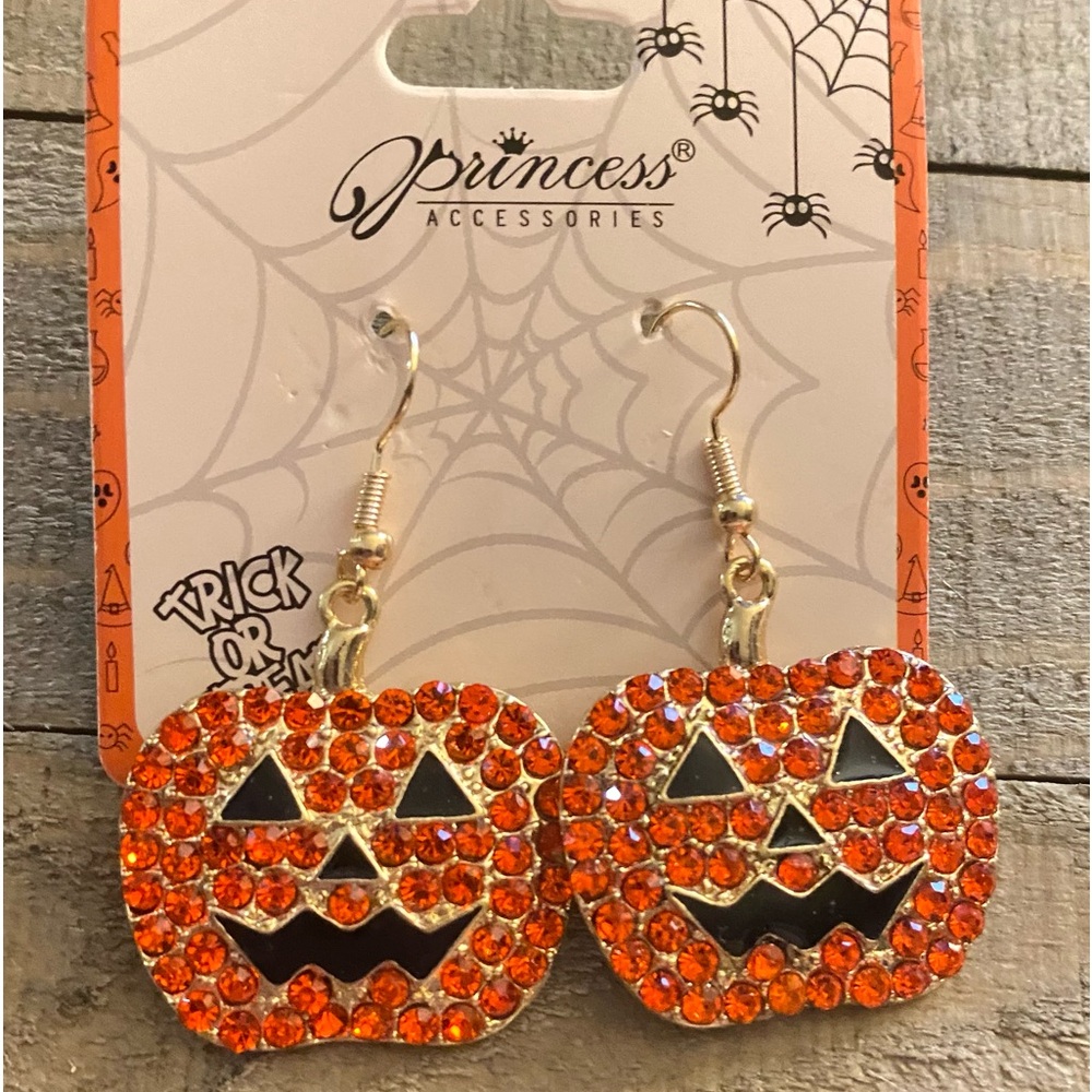 Sparkly Halloween Fall Jack O Lantern Pumpkin Earrings - Picture 3 of 3